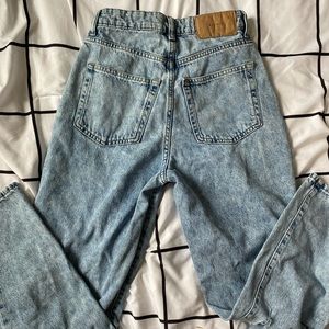 H&M loose mom jeans